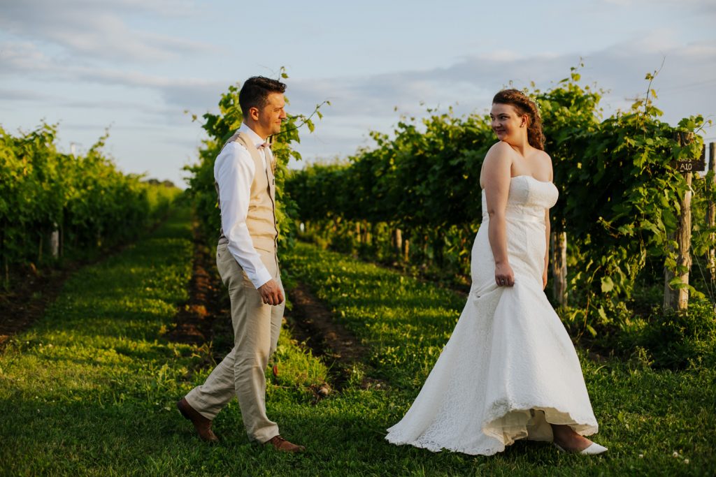 Montreal-vineyard-animal-farm-barn-rustic-outdoor-wedding-41